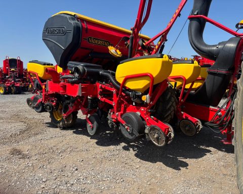 Vaderstad Tempo TPF 8