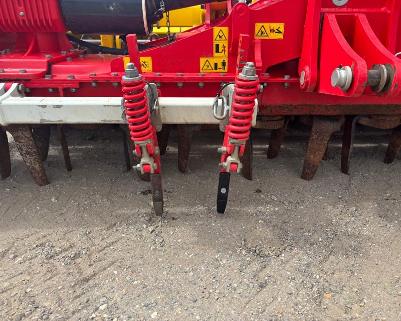 Pottinger Lion 403C / Aerosem 4002 FDD