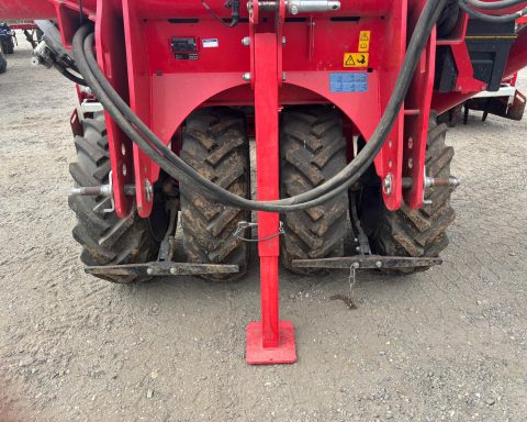 Pottinger Lion 403C / Aerosem 4002 FDD