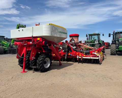 Pottinger Lion 403C / Aerosem 4002 FDD Grain & Fert