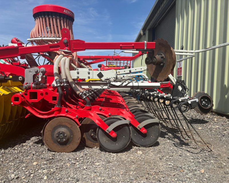 Pottinger Lion 403C / Aerosem 4002 FDD Grain & Fert