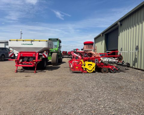 Pottinger Lion 403C / Aerosem 4002 FDD Grain & Fert