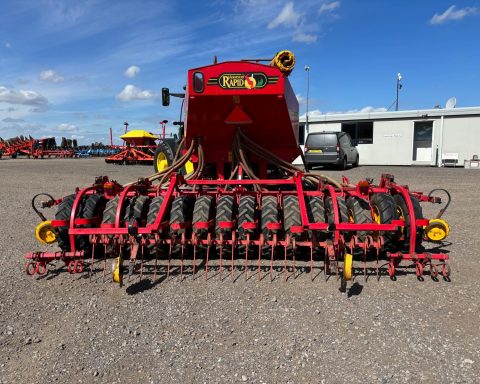 Vaderstad Rapid RDA 400S