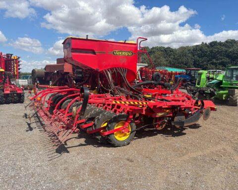 Vaderstad Rapid RDA 600S 3rd row coulters
