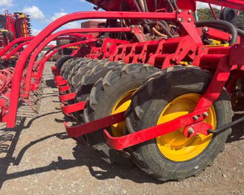 Vaderstad Rapid RDA 600S 3rd row coulters