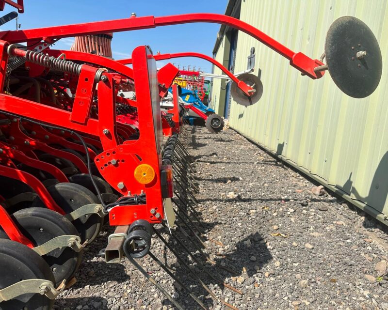 Kuhn HR3030 / Venta 3030 combination