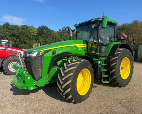 John Deere 8R 370