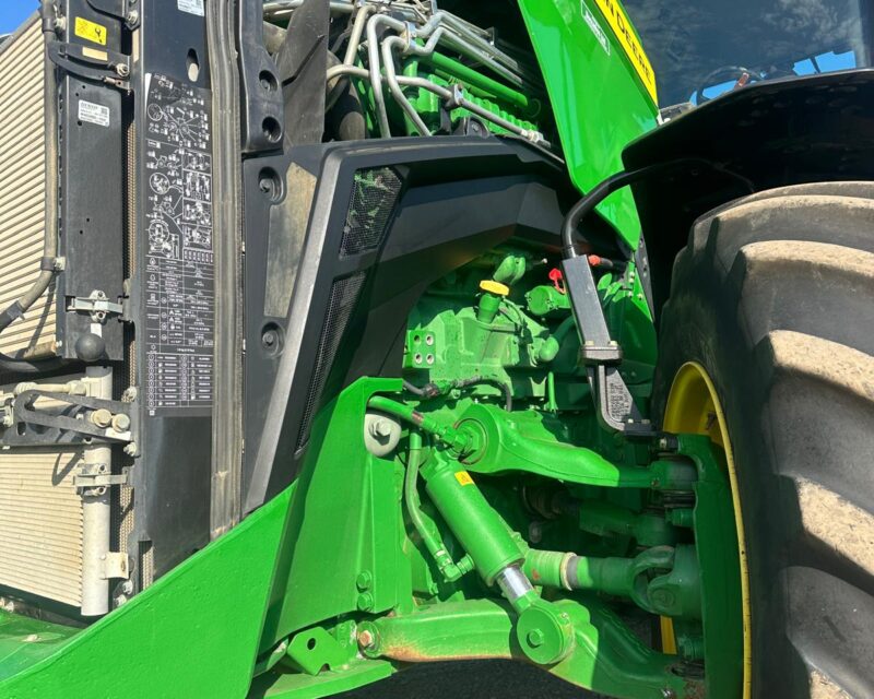 John Deere 8R 370