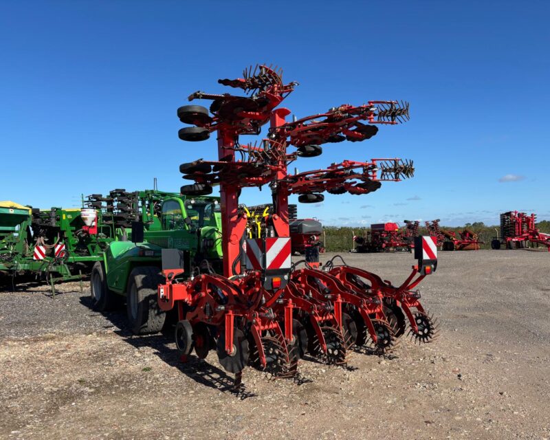 Kuhn Striger 600R Strip-Till