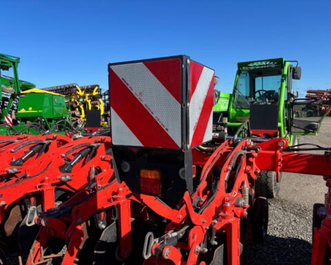 Kuhn Striger 600R Strip-Till