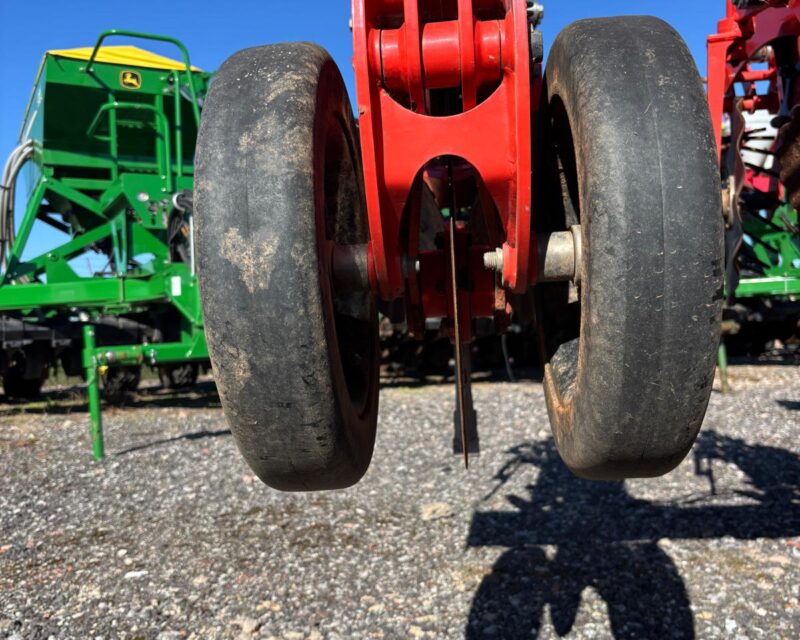 Kuhn Striger 600R Strip-Till