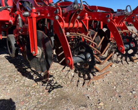 Kuhn Striger 600R Strip-Till