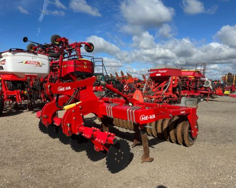 He-va Stealth 300 6 leg subsoiler