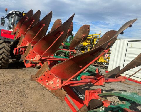 Kverneland 2500S  I-Plough 6f