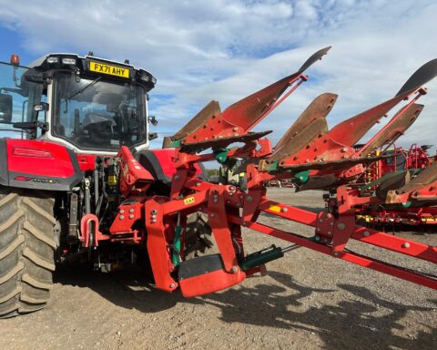 Kverneland 2500S  I-Plough 6f