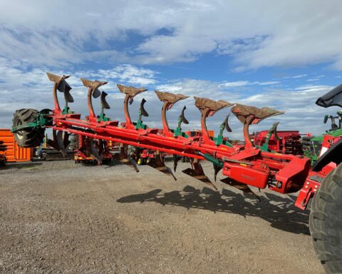 Kverneland 2500S  I-Plough 6f