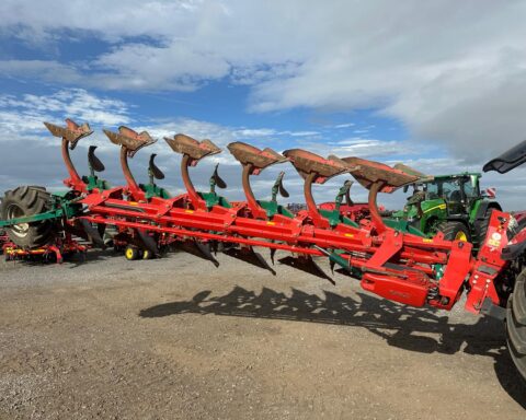 Kverneland 2500S  I-Plough 6f