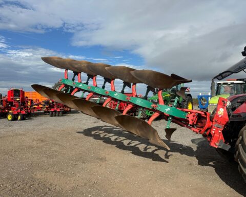 Kverneland 2500S  I-Plough 6f