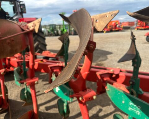 Kverneland 2500S  I-Plough 6f