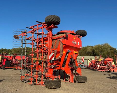 Kuhn Megant 602R