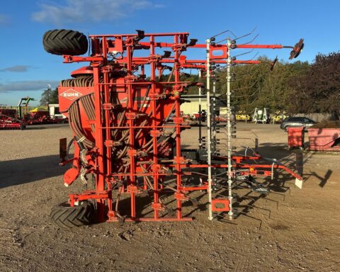Kuhn Megant 602R