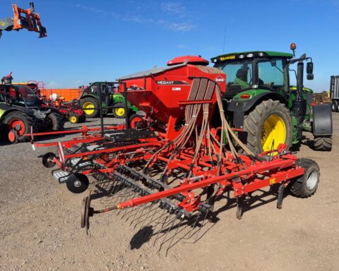 Kuhn Megant 602R