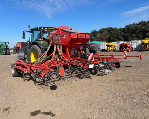 Kuhn Megant 602R