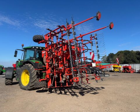 Kuhn Megant 602R