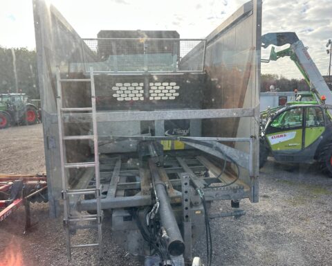 Fliegl  Gigant ASW261