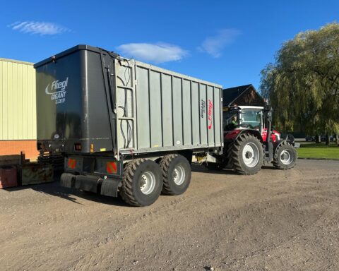 Fliegl  Gigant ASW261