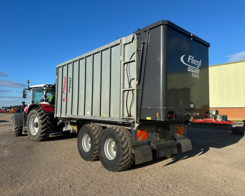 Fliegl  Gigant ASW261