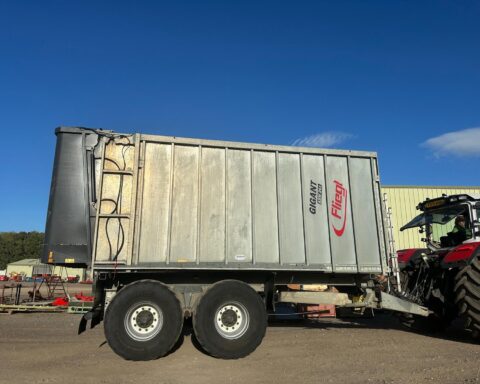 Fliegl  Gigant ASW261
