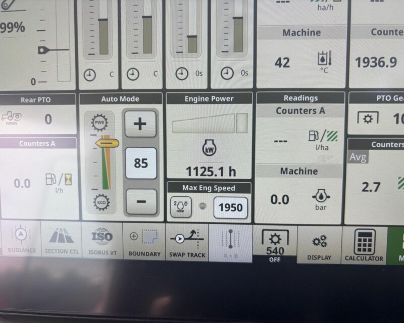 John Deere 6R 215