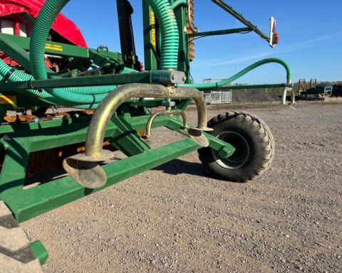 Cousins 9.14m Contour rolls