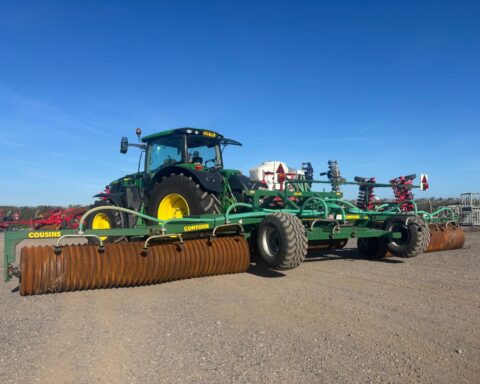 Cousins 9.14m Contour rolls