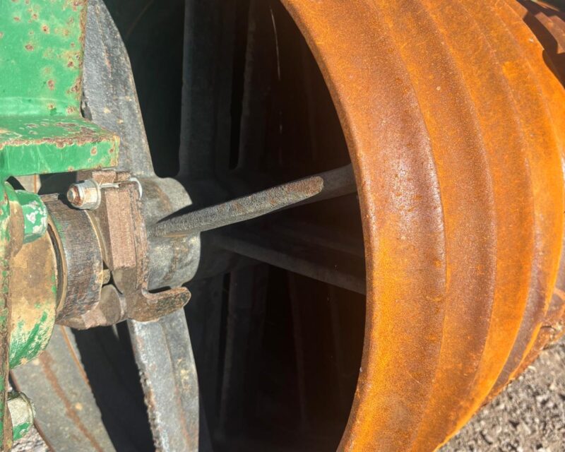 Cousins 9.14m Contour rolls