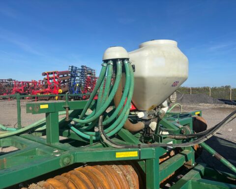 Cousins 9.14m Contour rolls