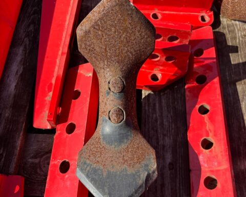 Kuhn 4 tine tractor wheel track eradicator kit
