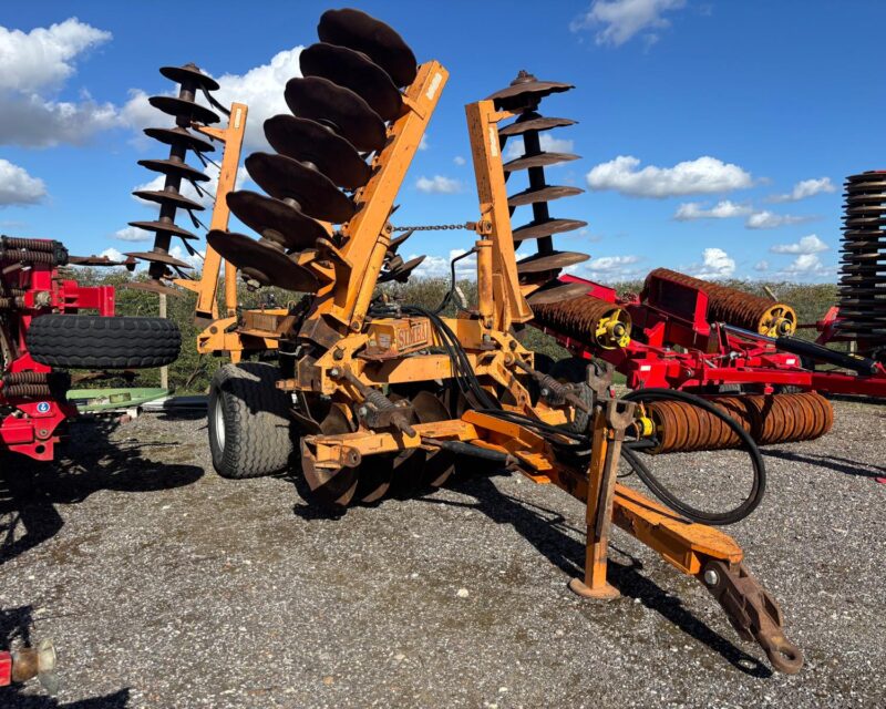 Simba Series 23C / 5.4m disc harrows