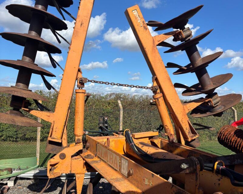 Simba Series 23C / 5.4m disc harrows