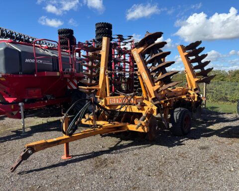 Simba Series 2B / 5.11m disc harrows