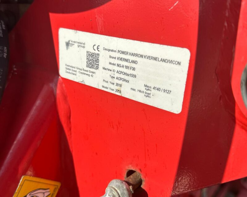 Kverneland NG-H 101 F30 6m power harrow