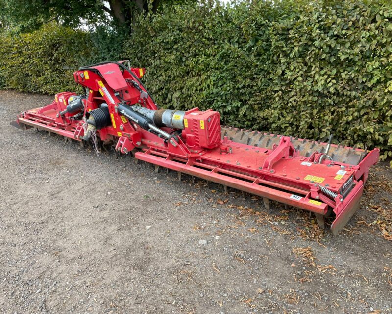Kverneland NG-H 101 F30 6m power harrow