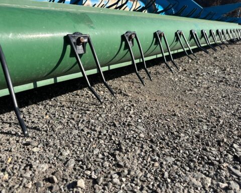 Shelbourne Reynolds 3.2m pick up header