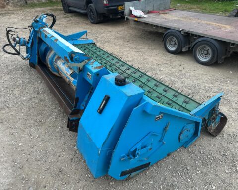 Shelbourne Reynolds 3.2m pick up header
