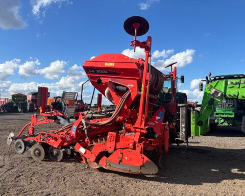 Kuhn HR3004D / Venta LC 3000 combination