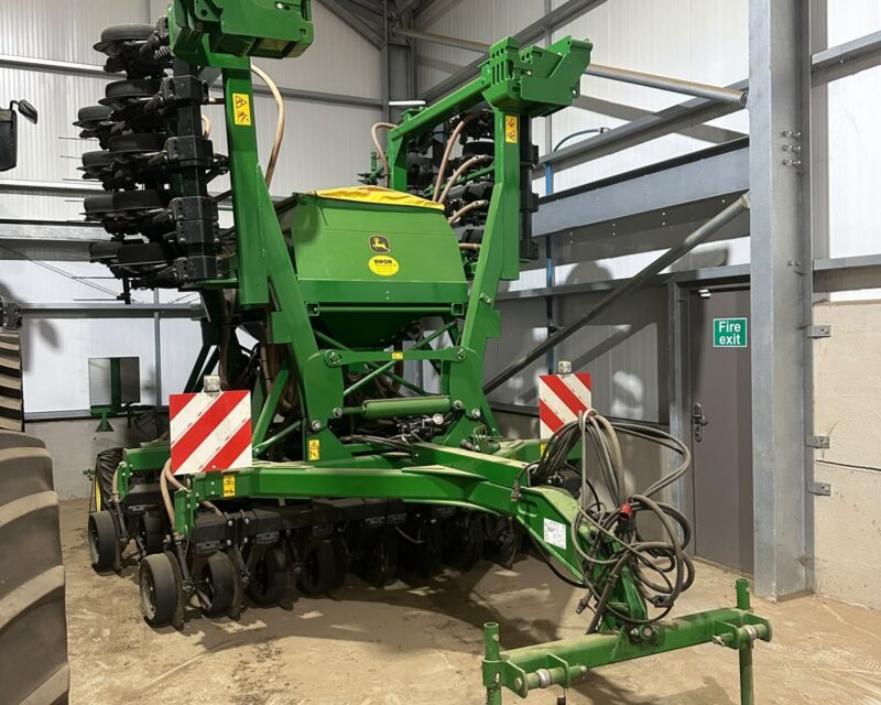 John Deere 750A