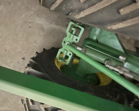 John Deere 750A
