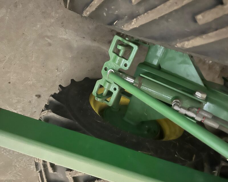 John Deere 750A
