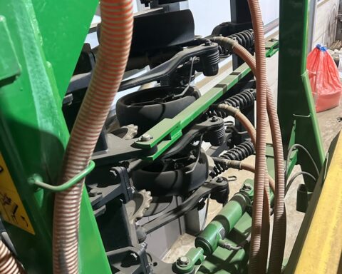 John Deere 750A